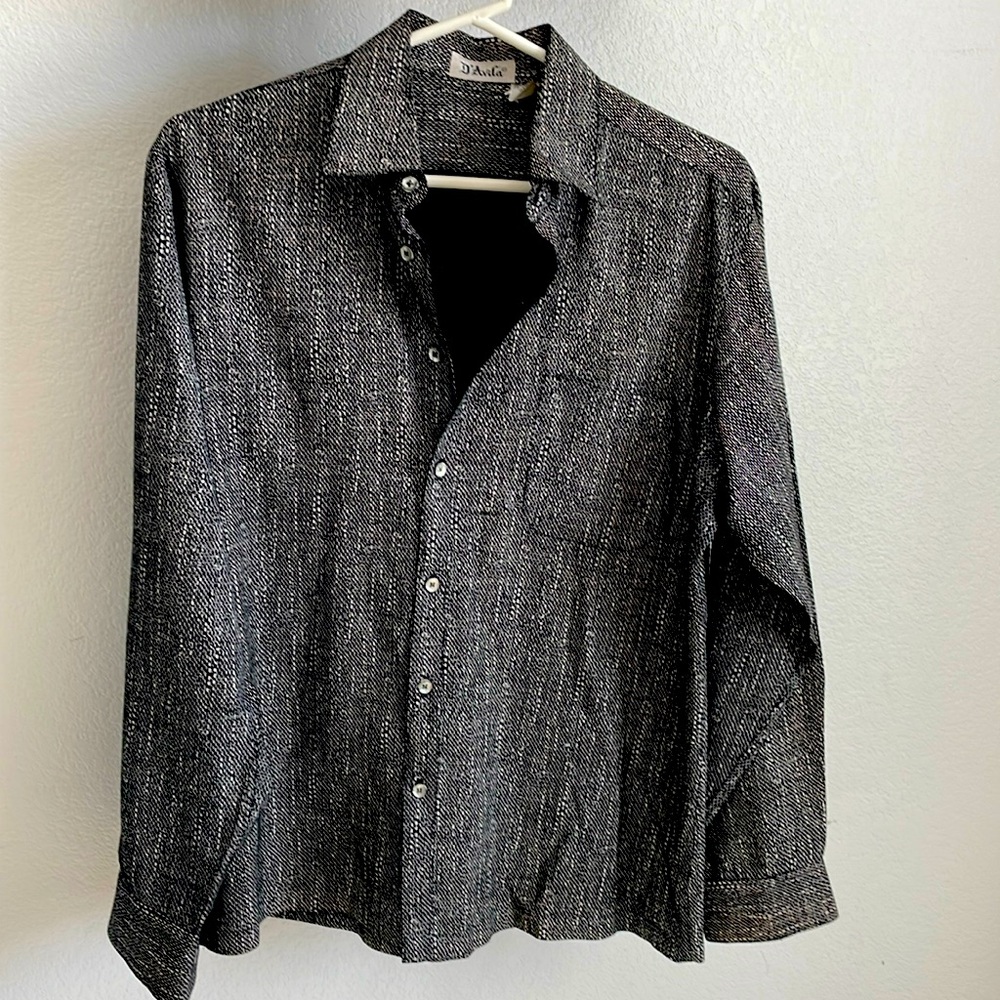 D’Avila men’s dress shirt   Black/ white size large